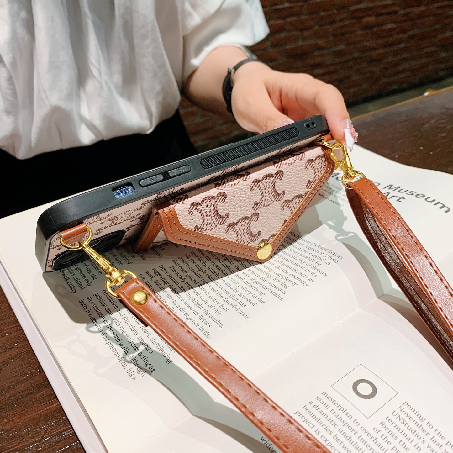 Oriseeasy iPhone case wallet